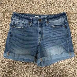 Mossimo shorts